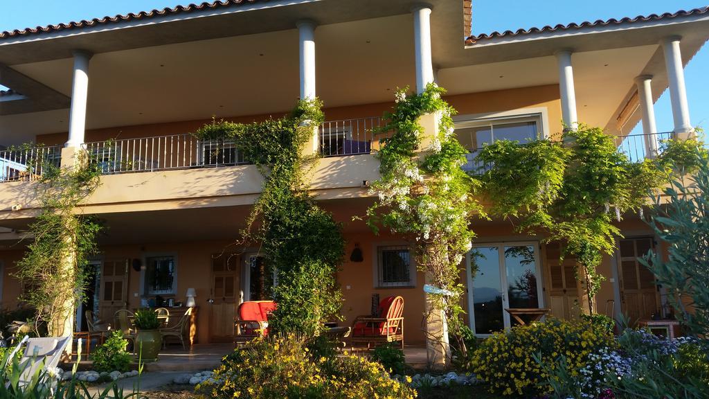 Gite L'Appart De Case Vanille Sari-Solenzara Exteriér fotografie